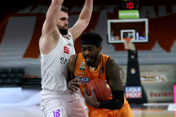 了深厚友谊 了深厚友谊