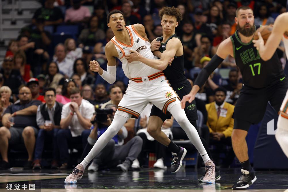 在当前全球 在当前全球